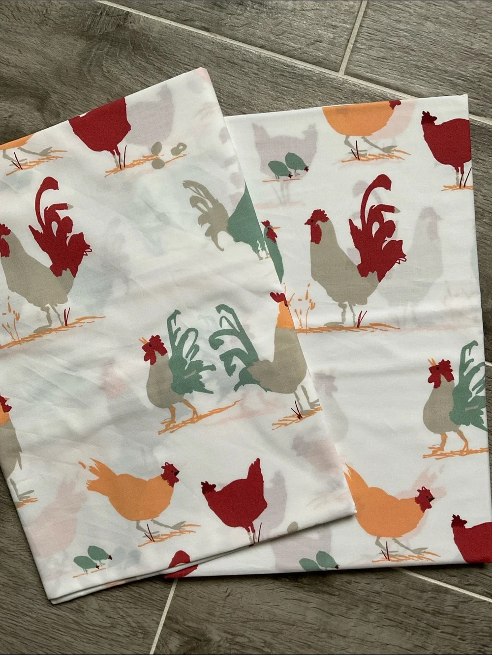 Garnet Hill Percale Rooster Pillowcases Std NWT